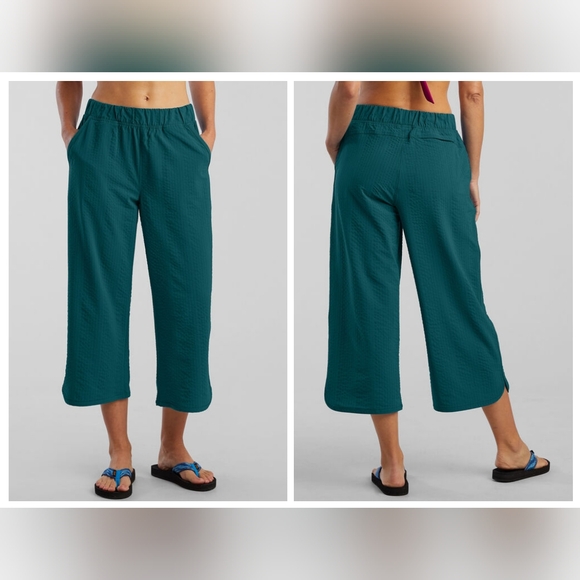 TITLE NINE | Slaycation 2.0 Cropped Pants - Textured Pink Spine - Picture 13 of 15